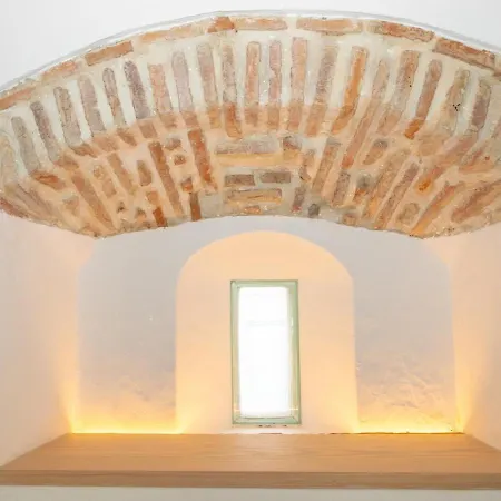 Casa Acua Alta Aljaranda | De Diseno, Casco Hist.